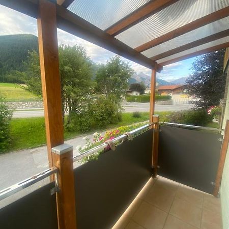 Haus Bergfriede 2 Hotell Obsteig Eksteriør bilde